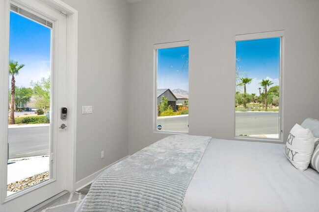 Building Photo - 45906 Champion Ct.