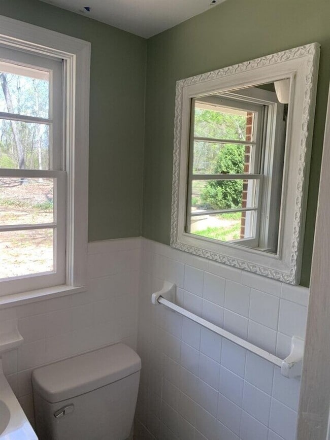 Building Photo - Beautiful Brick Ranch on Expansive Private Lot Near Athens