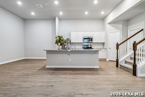 Building Photo - 197 Nespral Dr
