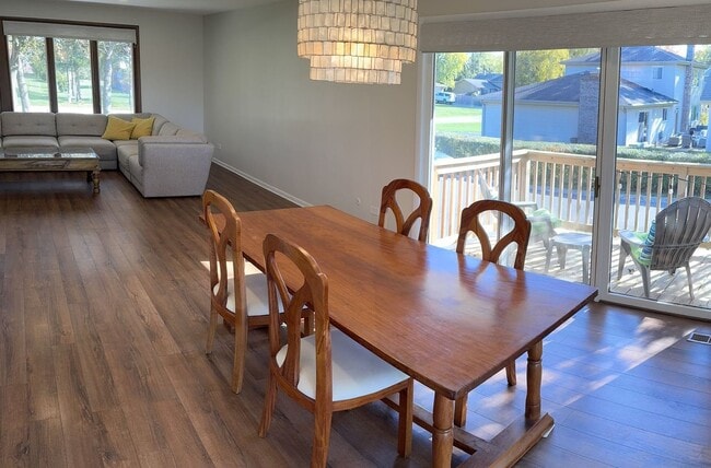 Building Photo - 23362 N Apple Hill Ln