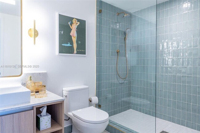 Building Photo - 159 NE 6th St