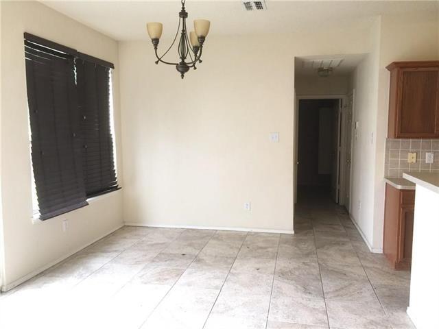 Building Photo - 5143 Autumn