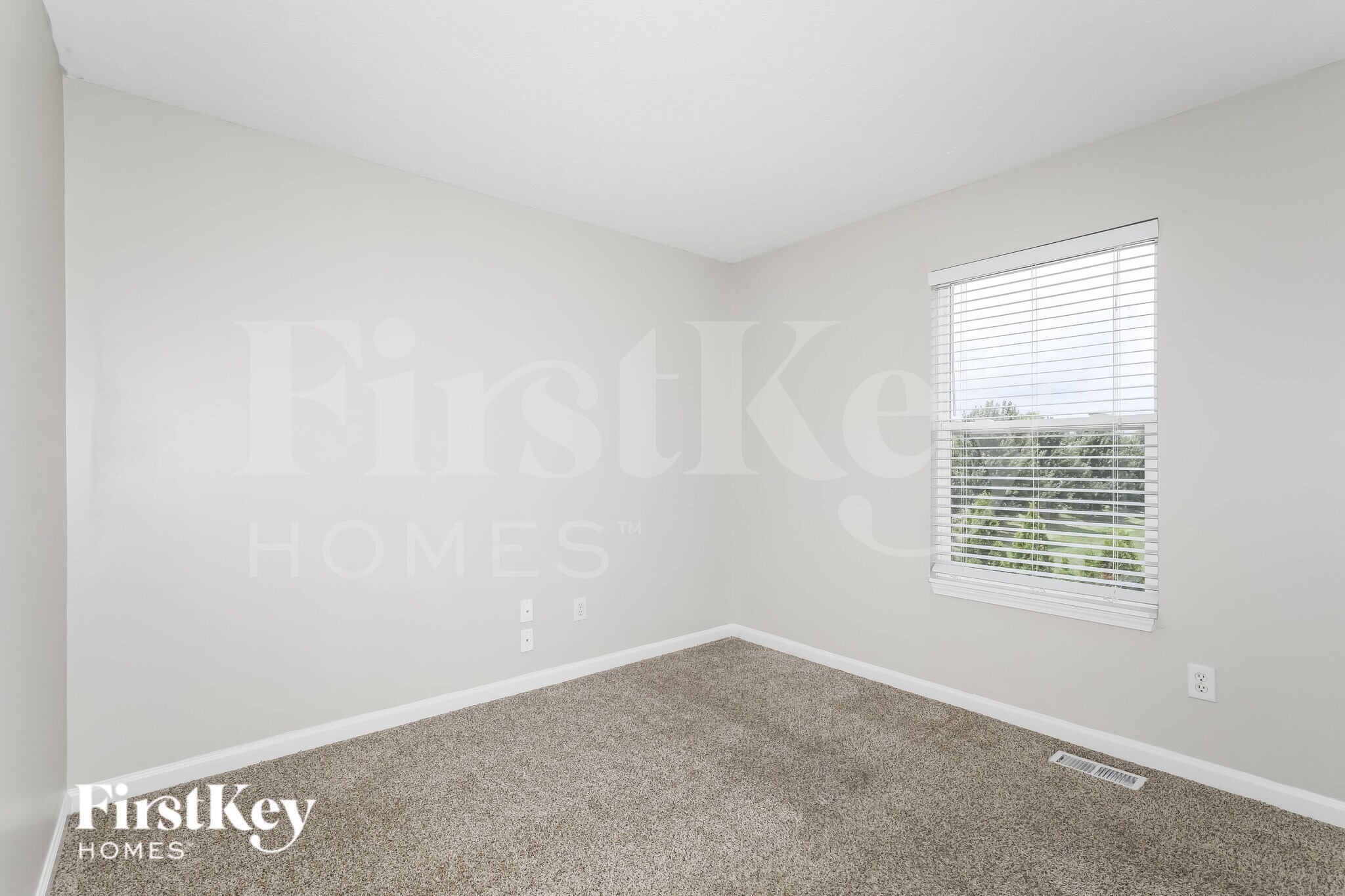 Building Photo - 6250 Kentstone Dr