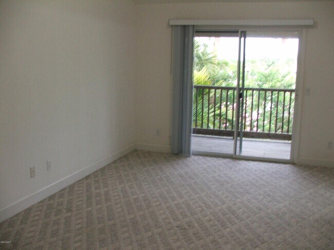 Building Photo - 7957 Evelyn Ct