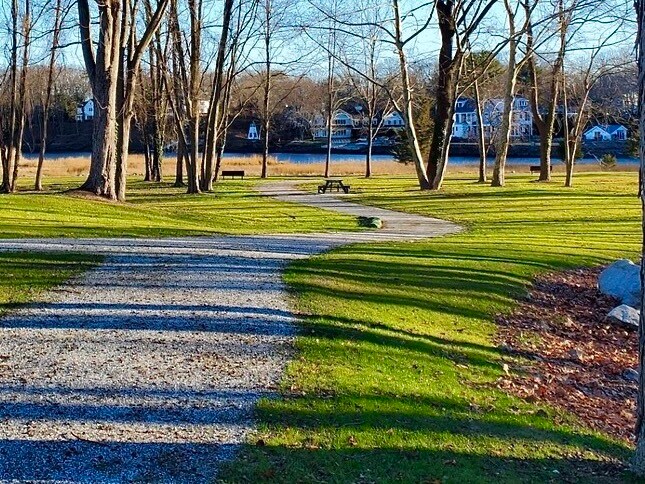 Riverside Pak - 408 Riverside Ave