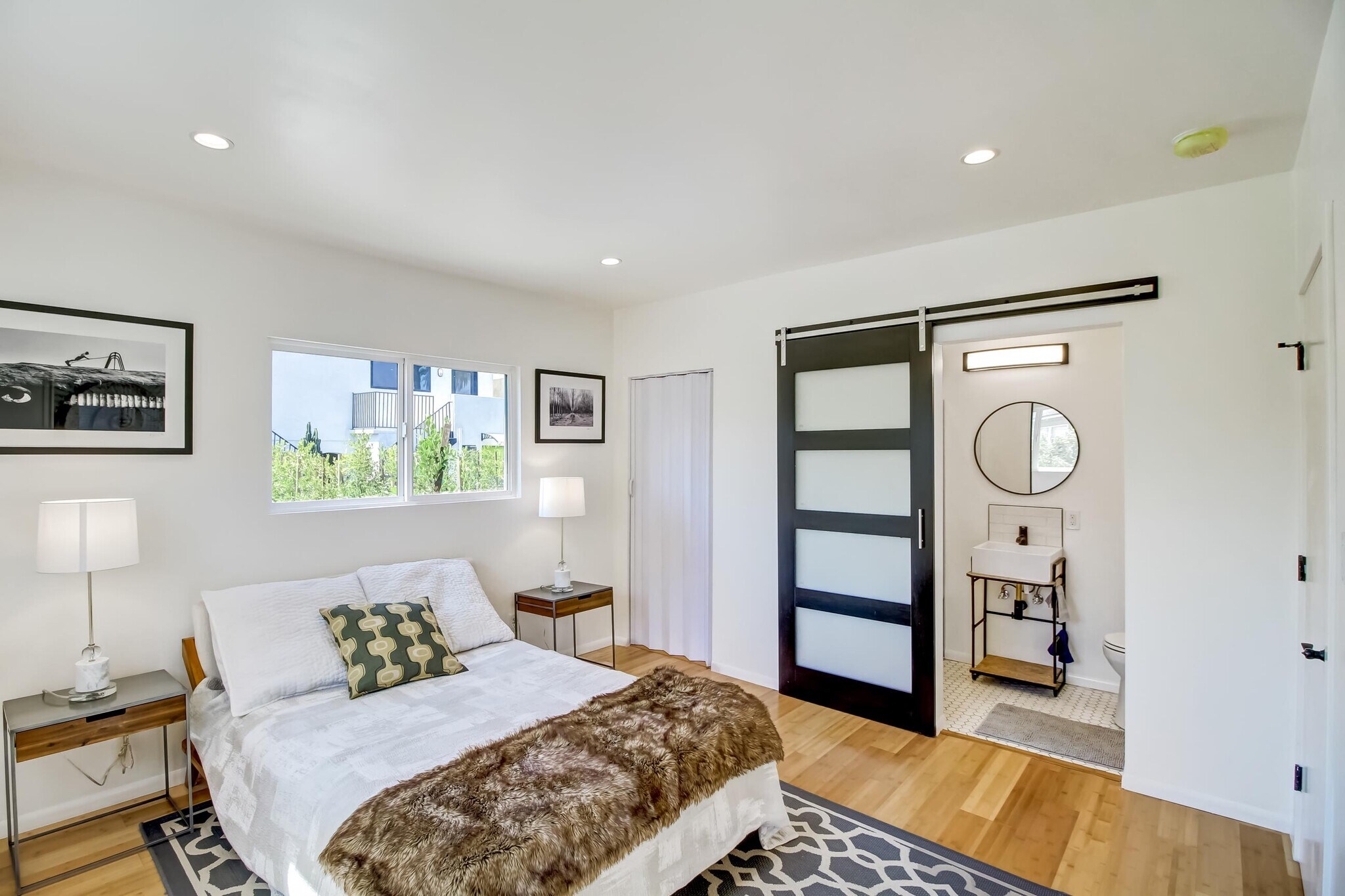 Building Photo - 1226 Browning Blvd