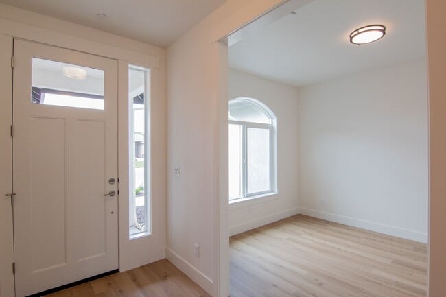 Building Photo - 3677 Nadal Dr