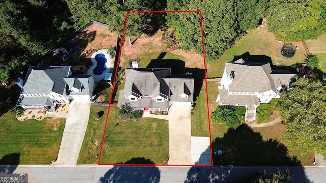 Building Photo - 552 Magnolia Dr