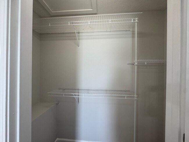 Building Photo - Newly Renovated 3BR 2BA home close to GM, Magna, Industrial Park