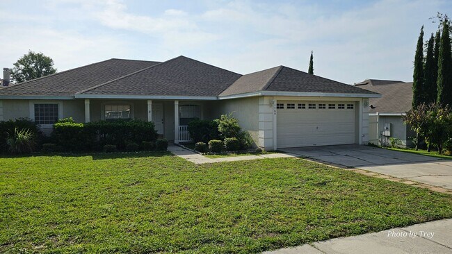 Building Photo - 3 Bed 2 Bath 2 Car Garage