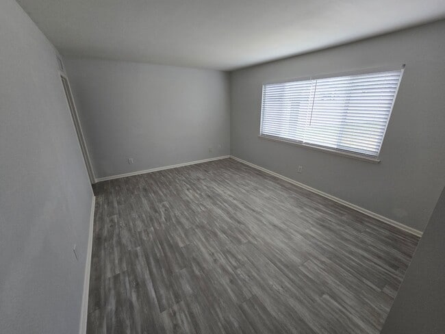 Building Photo - Lovely 3 Bedroom Home in Walnut