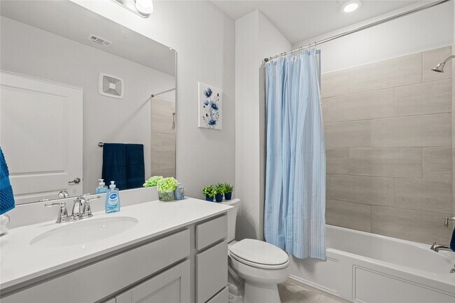 Building Photo - 651 North Watters Road