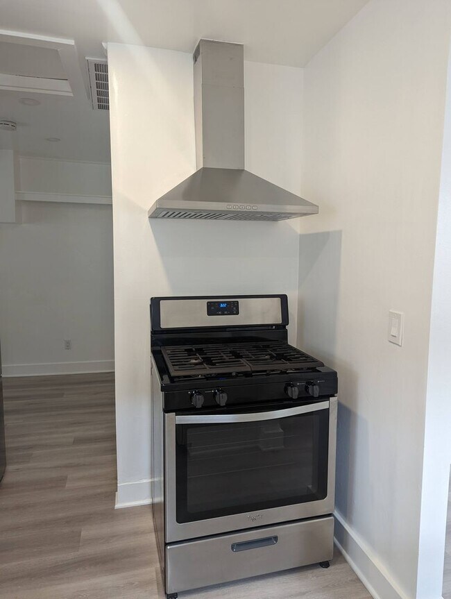 Building Photo - 4041 Van Buren Pl