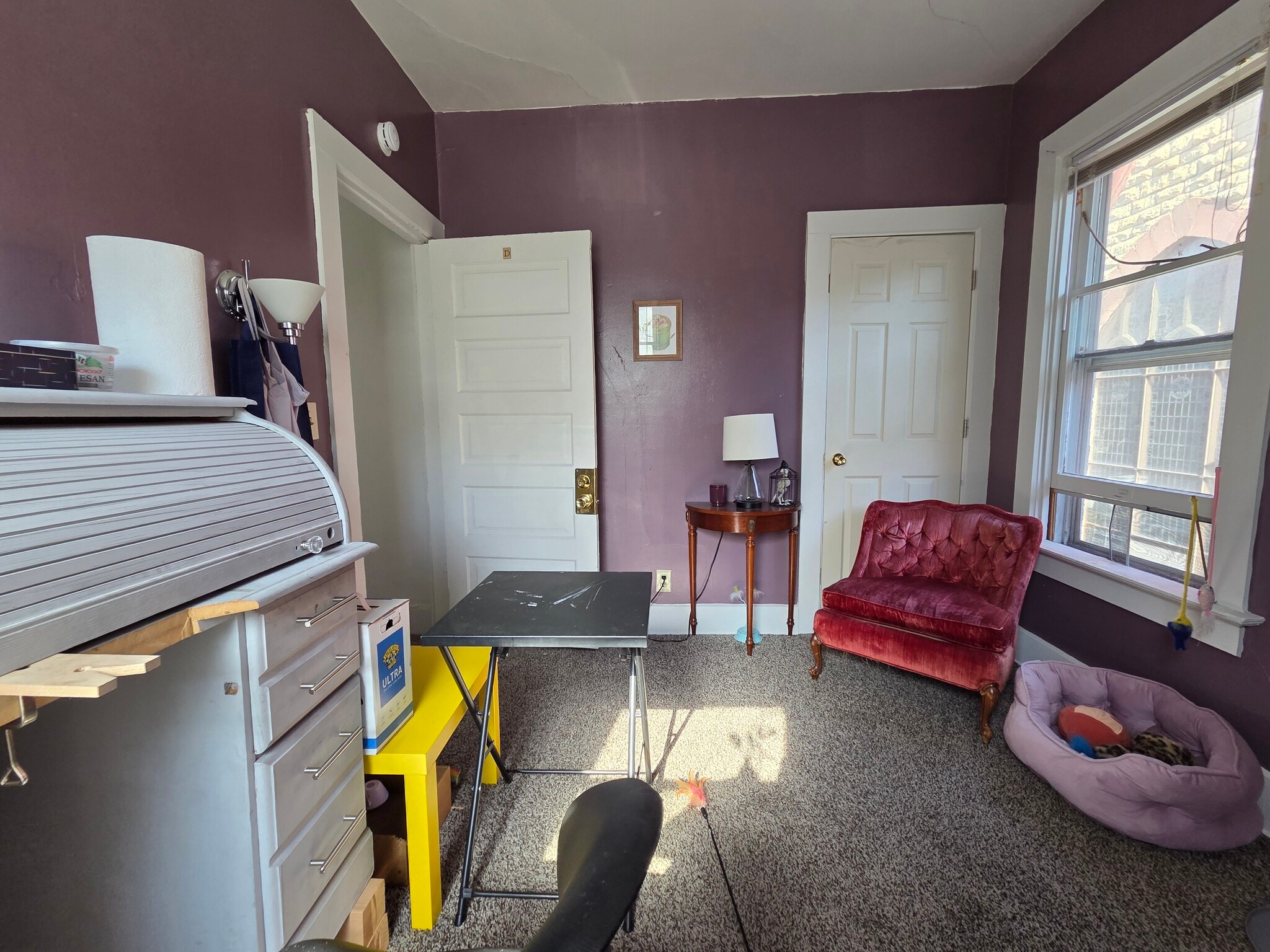 Building Photo - 165 W Broadway St