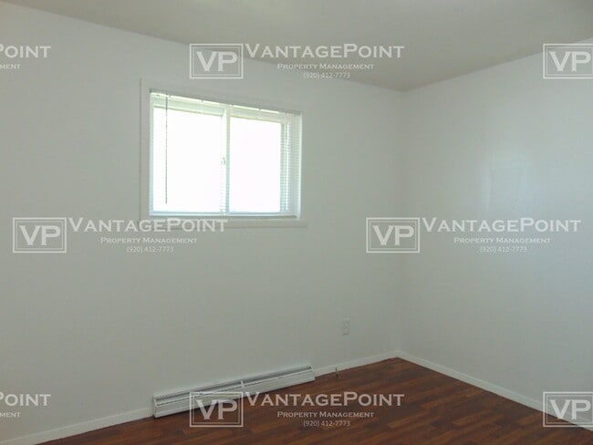 Building Photo - 433 S Kensington Dr