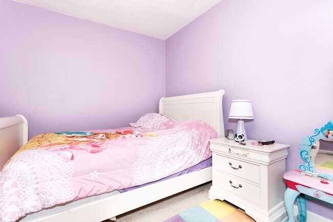 Building Photo - 3617 Hermitage Dr