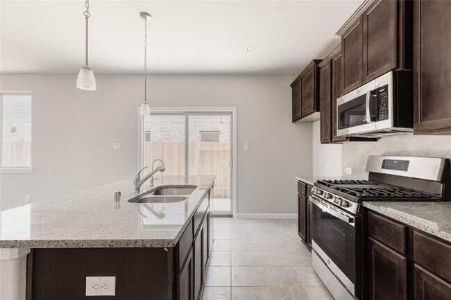 Building Photo - 31138 Mahogany Fir Trl