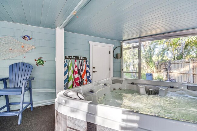 Building Photo - 2901 70th St N