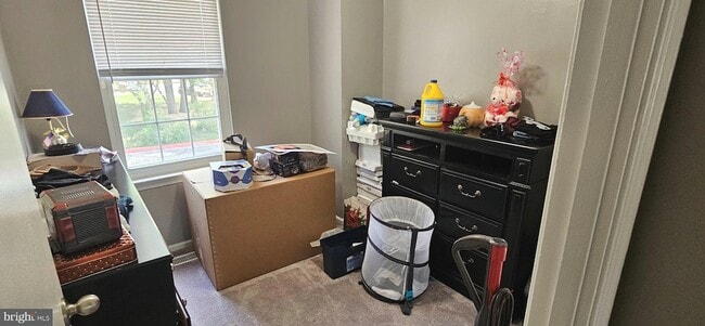 Building Photo - 6266 Ducketts Ln