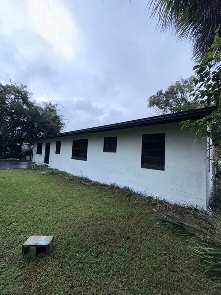 Building Photo - 429 Ventura Ave