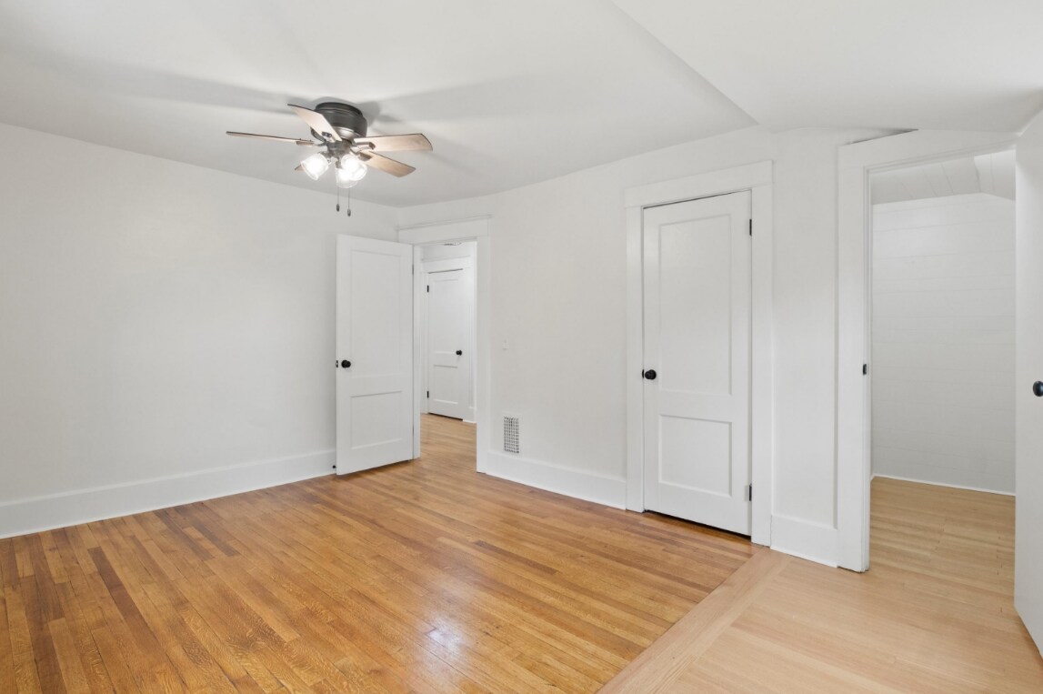 Bedroom 3 - 44 Westchester Ave