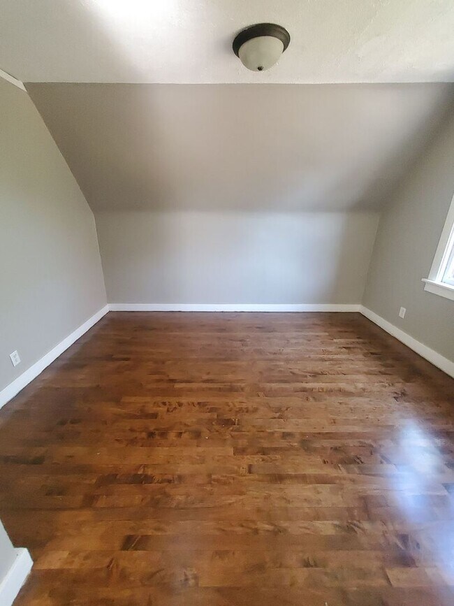 Building Photo - 3149 N 25th St