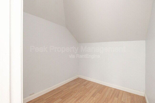 Building Photo - 2615 North Ave