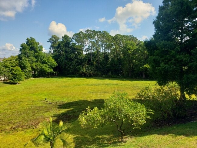 Building Photo - 1 Bed 1 Bath in desirable Williamsburg area of SW Orlando, $1499