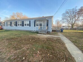 Building Photo - 3 Bedroom, 1 Bath in Aberdeen, MD