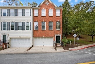 Building Photo - 7047 Water Oak Rd