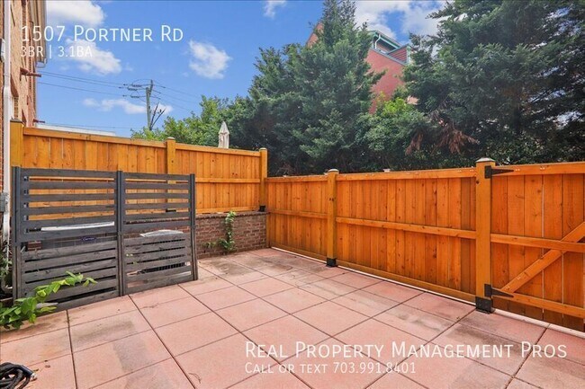 Building Photo - 1507 Portner Rd