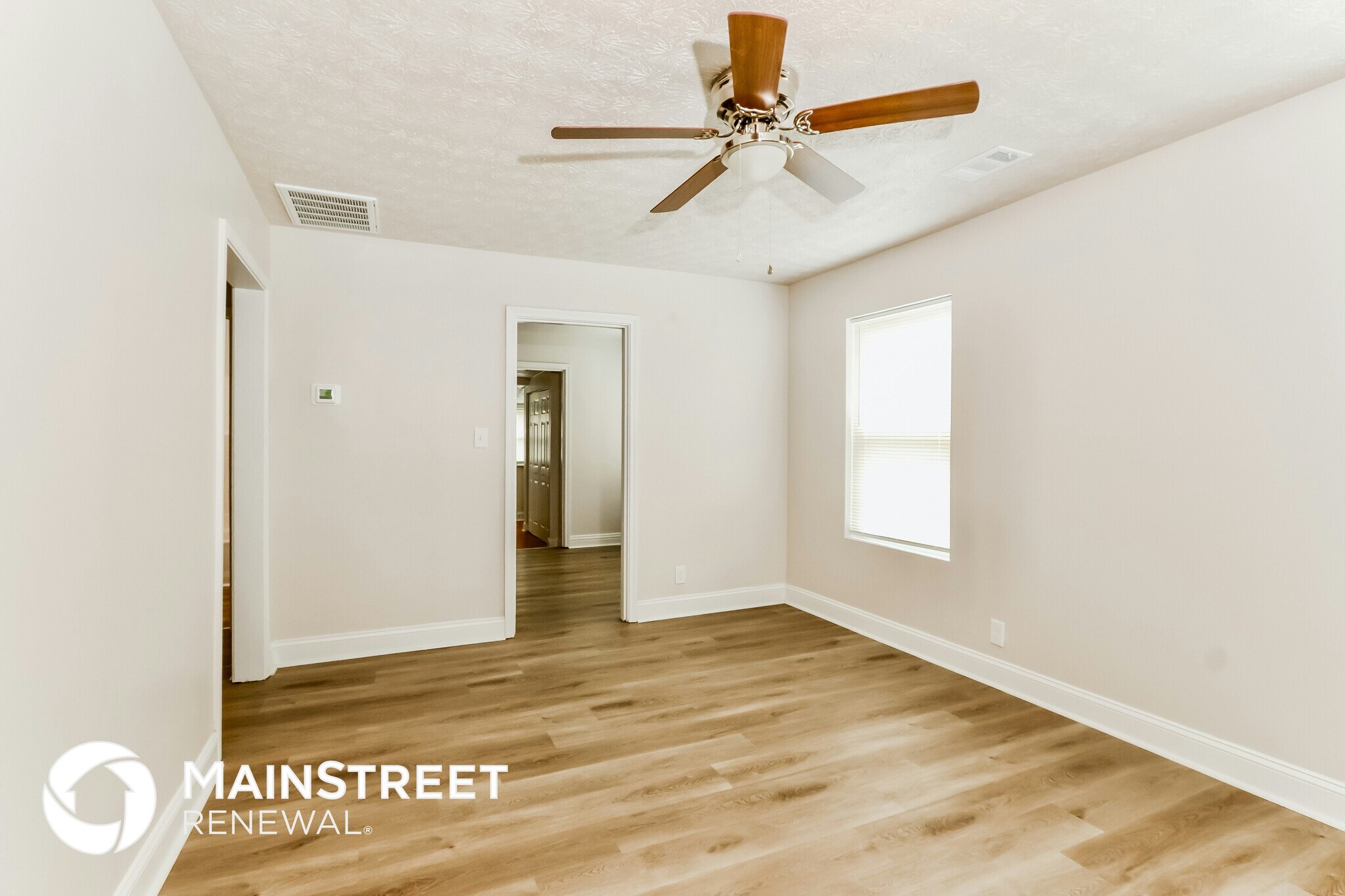 Building Photo - 3818 Bank St