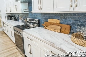 Building Photo - 6789 river