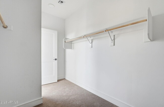 Building Photo - 8137 E Brown Rd