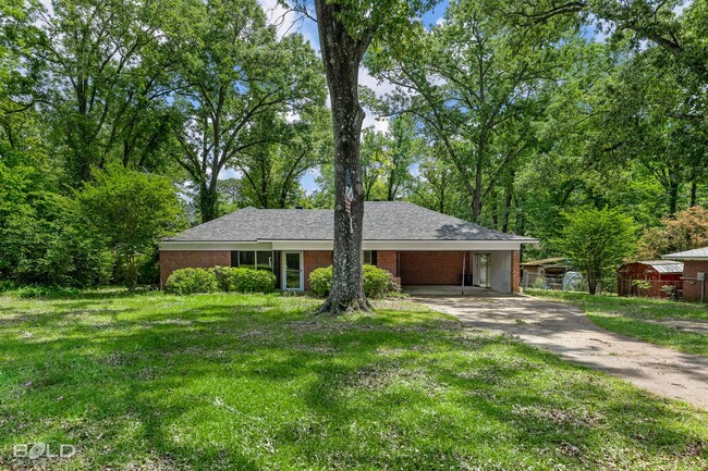 Building Photo - Welcome Home!