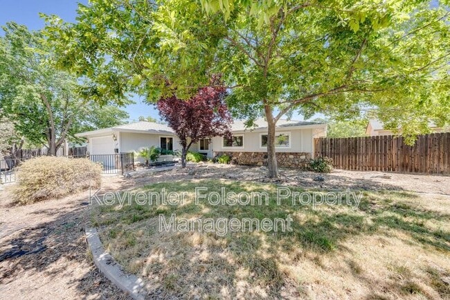Building Photo - 5800 Deary Way