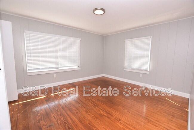 Building Photo - 312 Cannon St