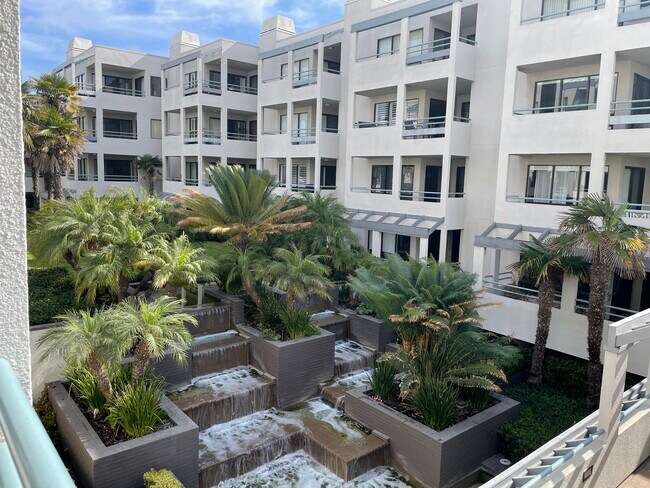 Building Photo - 140 Ocean Park Blvd