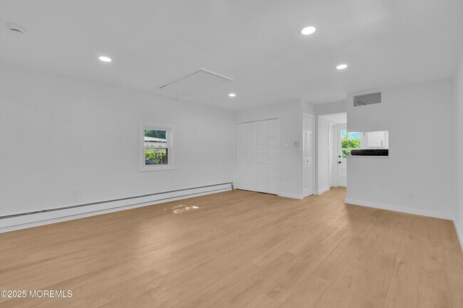 Building Photo - 61 Gladney Ave