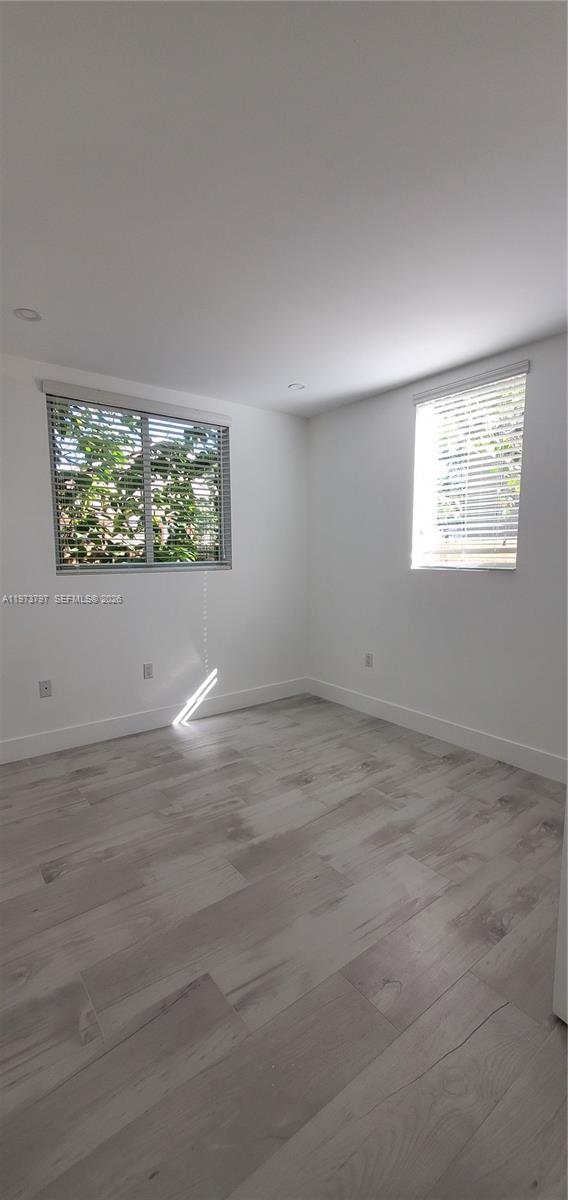 Building Photo - 3787 Thomas Ave