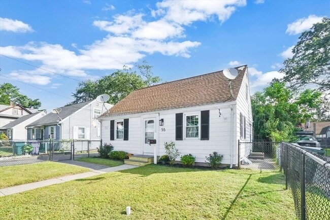 Building Photo - Beautifully Renovated, Single Family Cape ...
