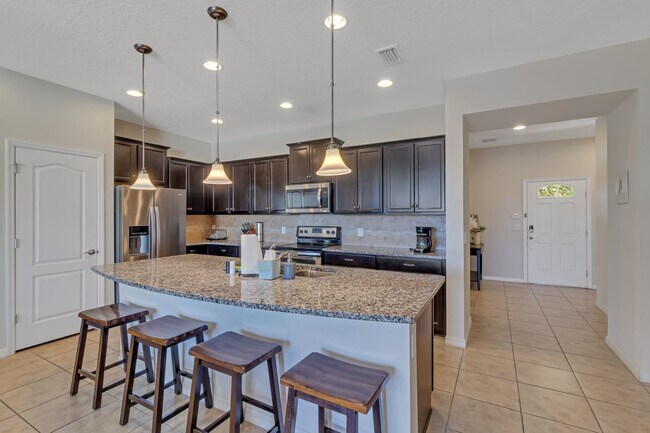 Building Photo - Resort Style Living - Windsor @ Westside