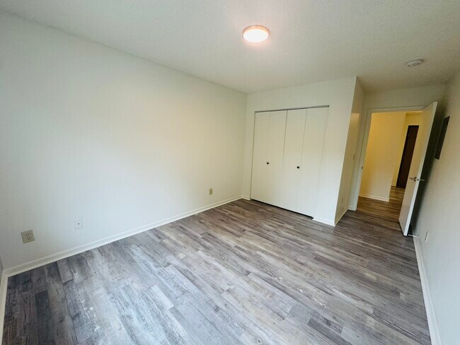 Building Photo - 365 Beaver Kreek Center