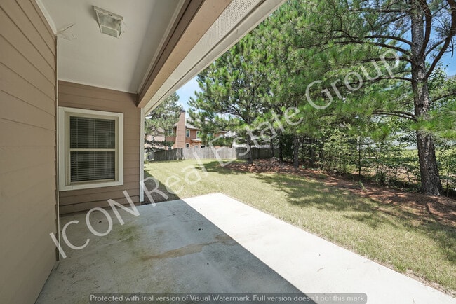 Building Photo - 4/3 Ranch home in Swim Tennis community