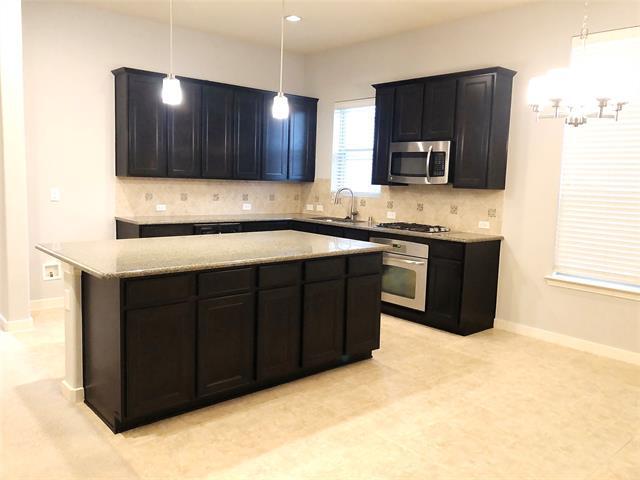 Building Photo - 10801 Sexton Dr