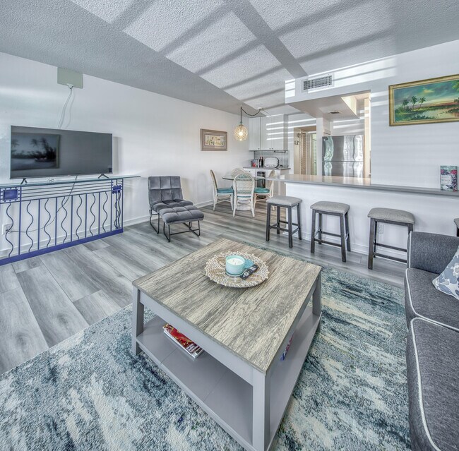 Building Photo - 2565 S Ocean Blvd