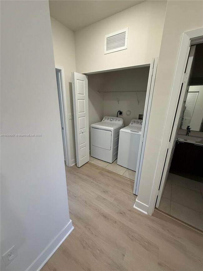 Building Photo - 9076 NW 158th St