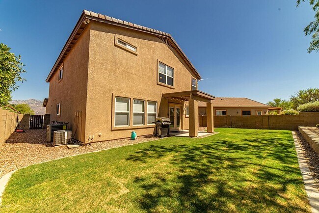Building Photo - 13127 N Deergrass Dr