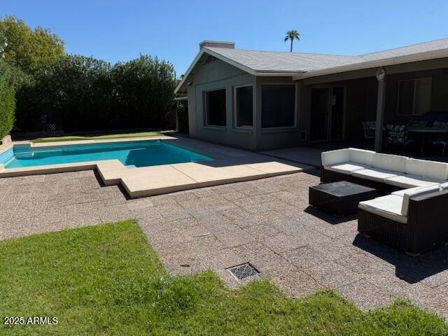 Building Photo - 4428 E Willow Ave