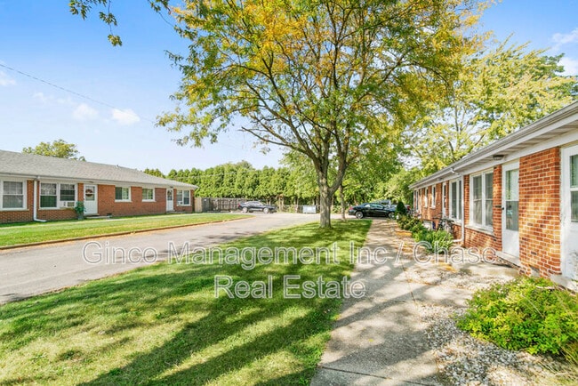 Building Photo - 11212 1st St